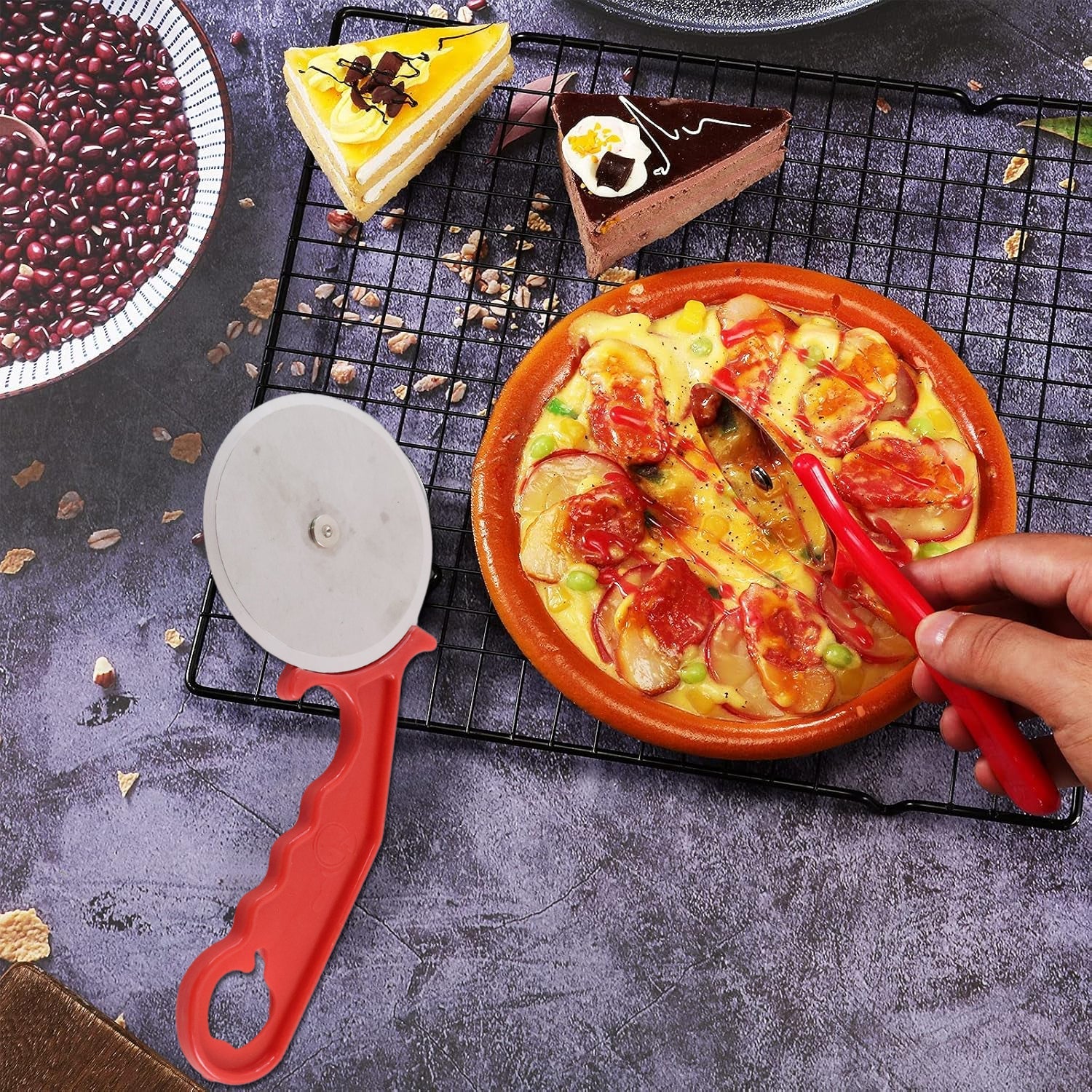 Stainless Steel Pizza Cutter / Pastry Cutter / Sandwiches Cutter