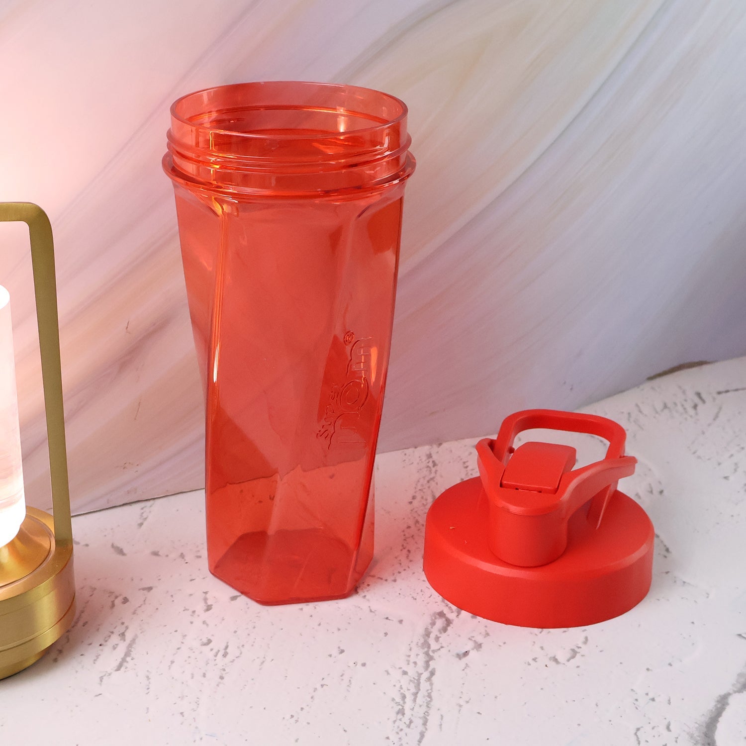 Non-Electric Protein Shaker